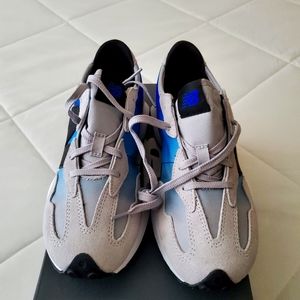 Boy's New Balance shoes